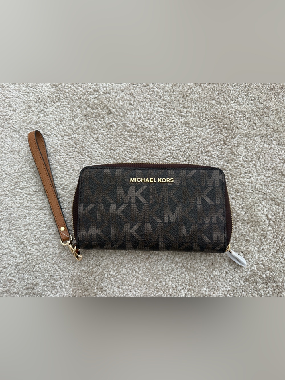 Michael Kors Camel/Brown Zip Around Saffiano Wristlet Wallet